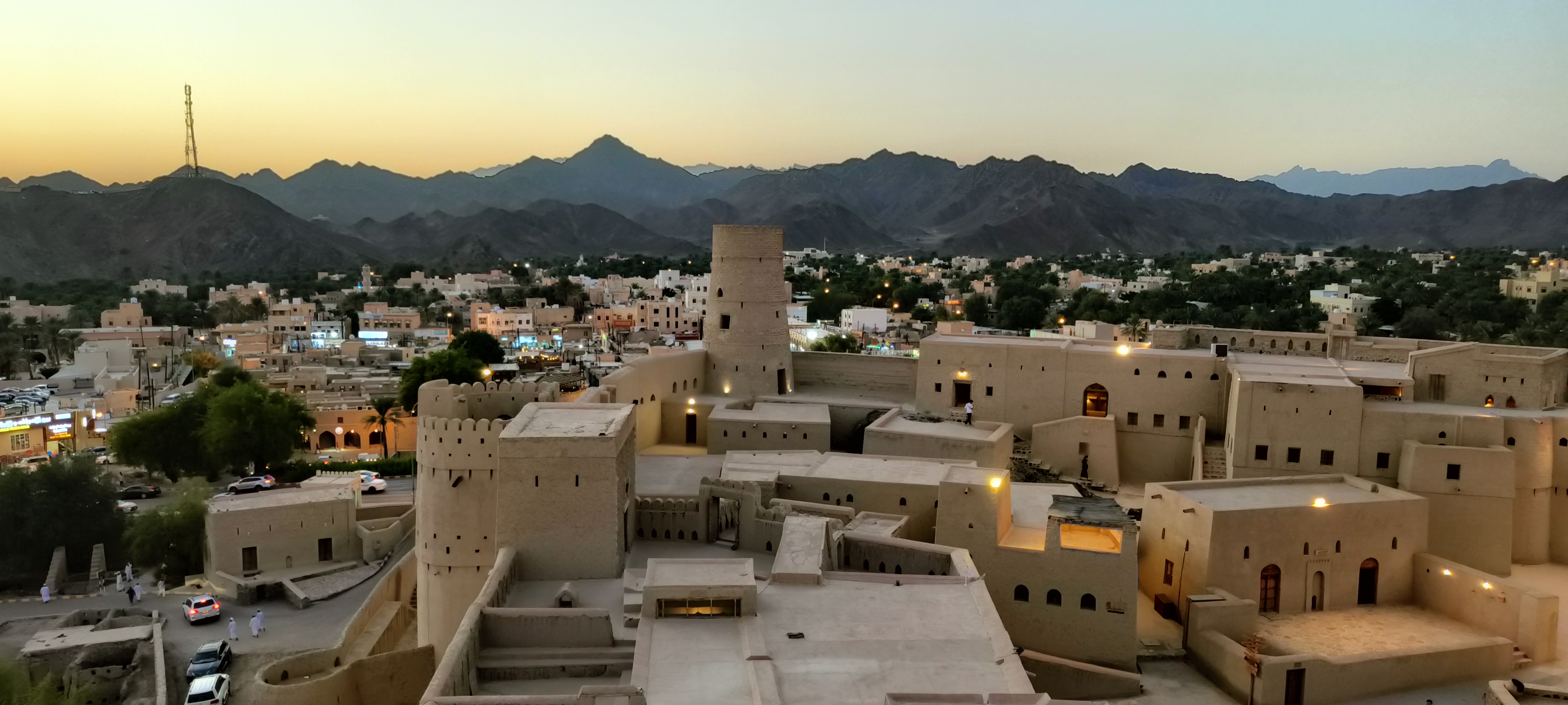 The view from the bahla fort at dusk was mersmerizing, with the town slowly lighting up
