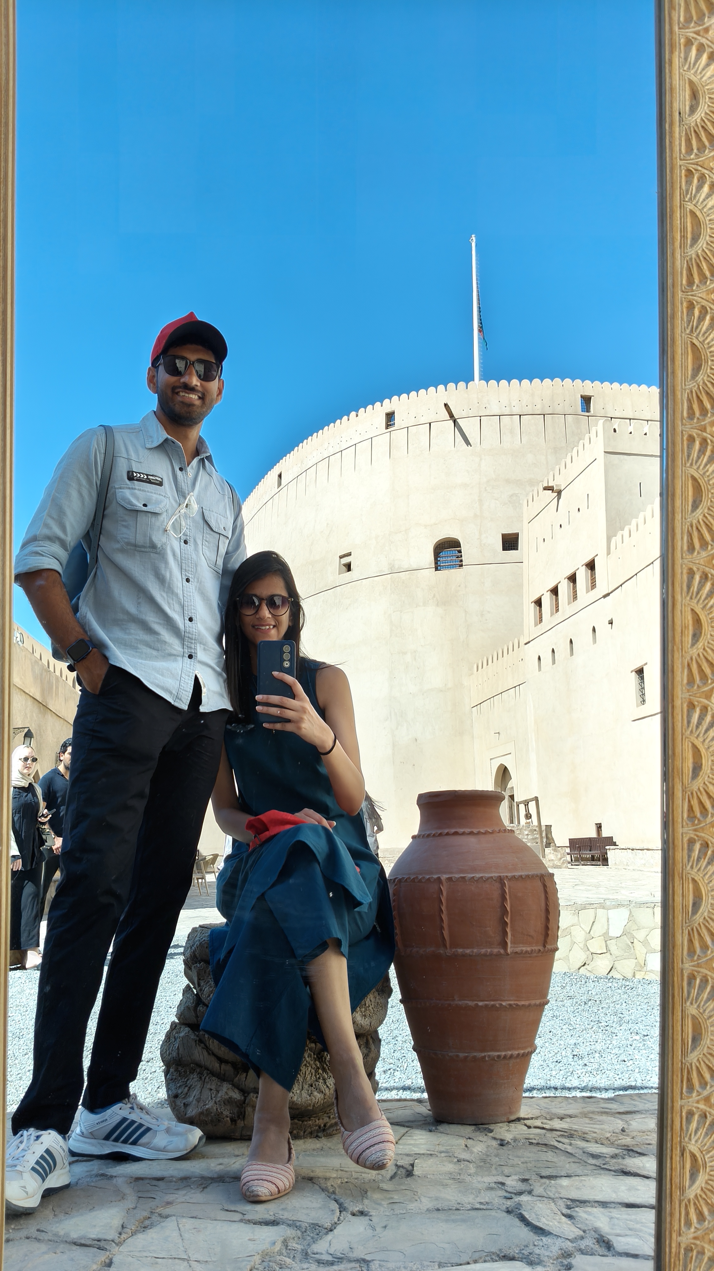 A random mirror in Nizwa castle enabled us to take this selfie