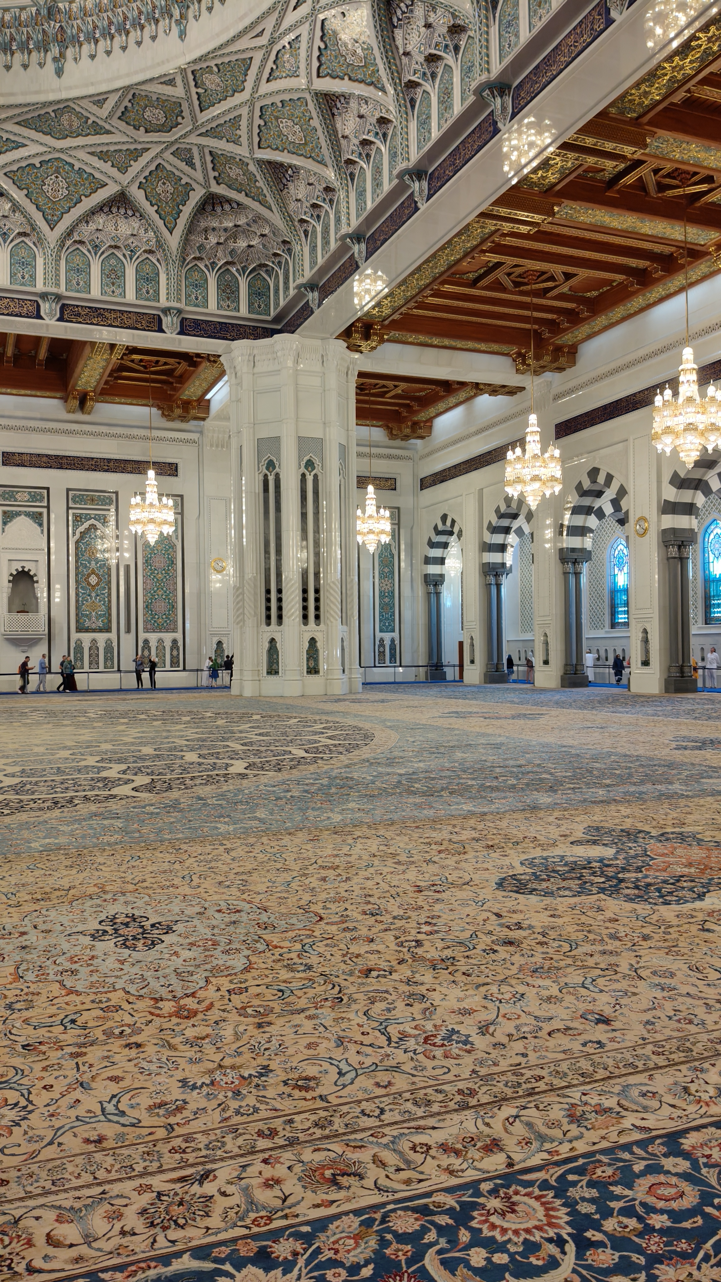 The carpet in Sultan Quboos is the second largest in the world, following the Shaik Zayed Mosque in Abu Dhabi