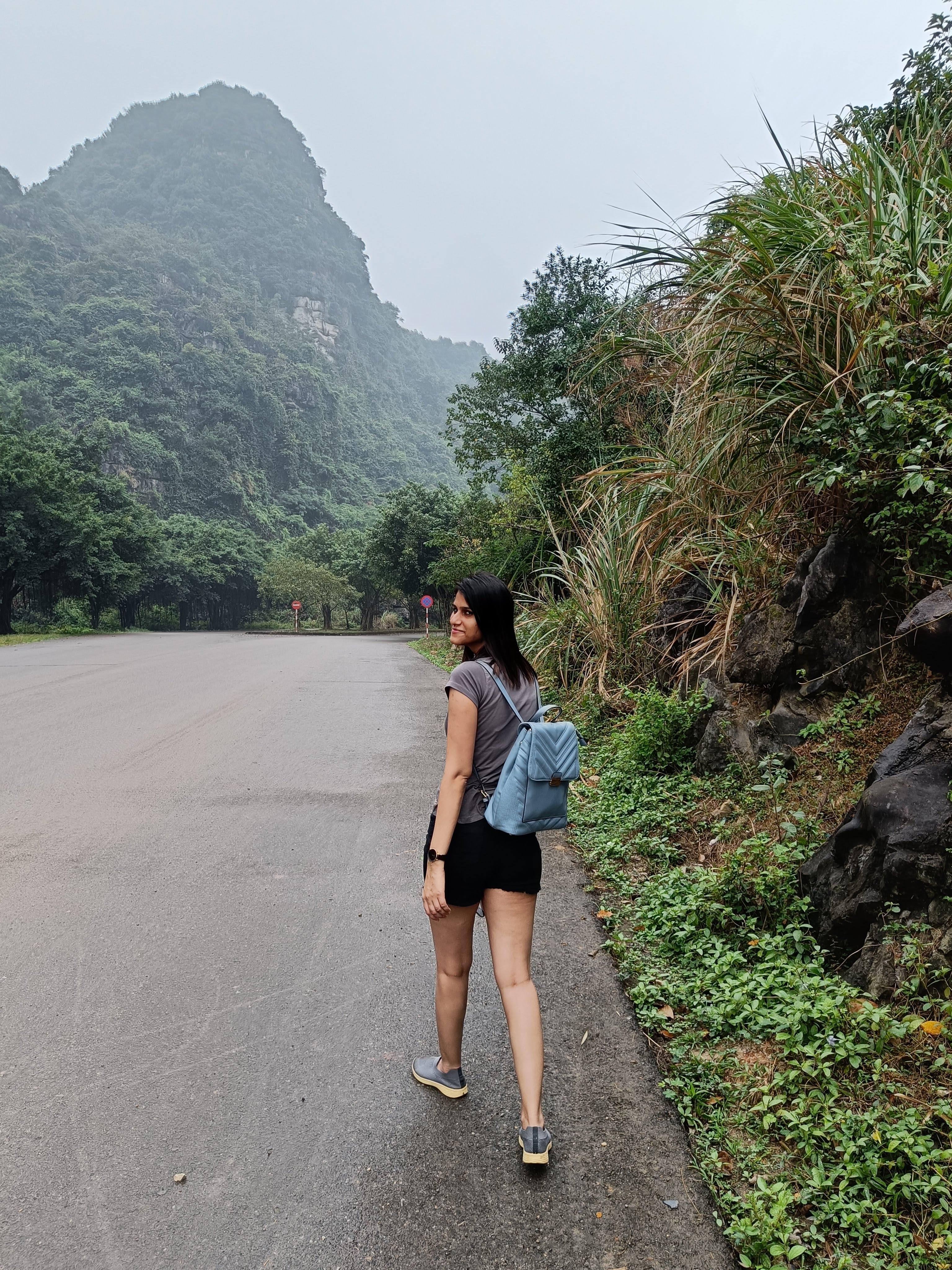 Authentic cultural experience in Ninh Binh with local Vietnamese guides and traditional sampan boats